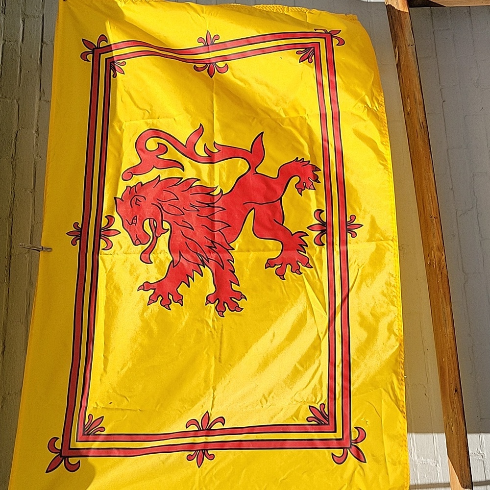 Scottish Coat Of Arms Red Gold Banner. Approx 36" By 59". Tiny Hole Bottom Left.
